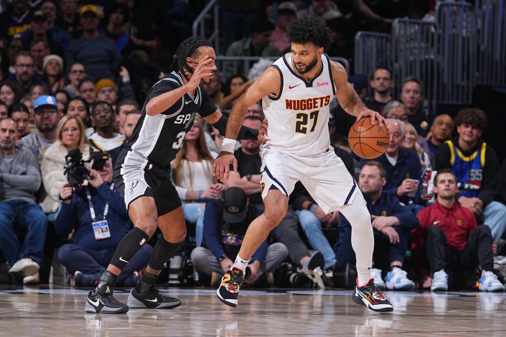 然不能掉以 然不能掉以