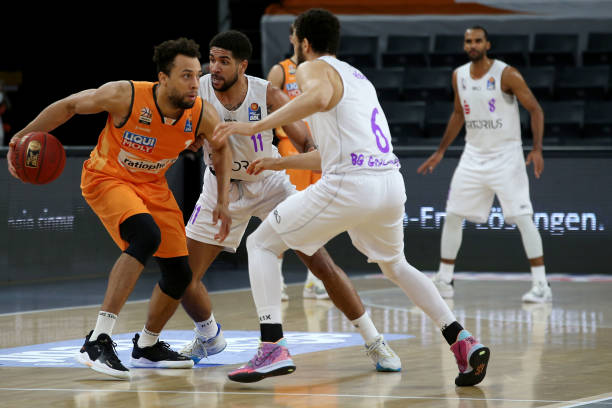 至会调整比 至会调整比